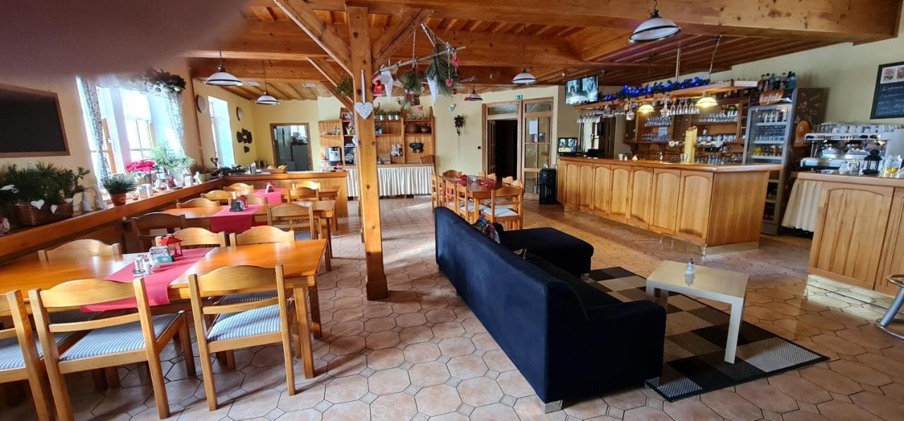 Hotel Zlaty Potok Nicov  Dış mekan fotoğraf